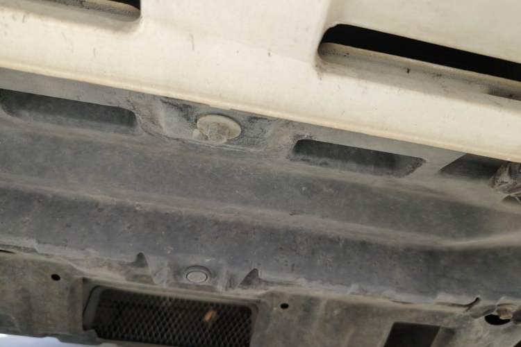 Used Toyota Prado 2014 4.0L Automatic TX-L Chassis Front