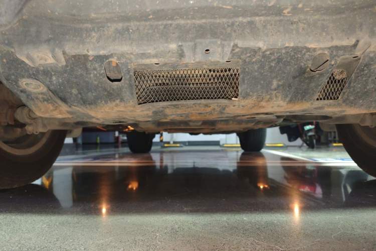 Used Toyota Prado 2014 4.0L Automatic VX NAVI Chassis Front