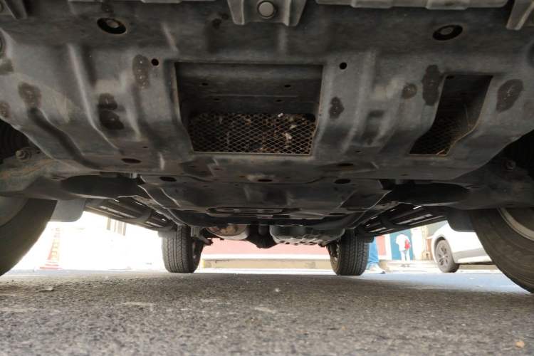 Used Toyota Prado 2014 2.7L Automatic Standard Edition Chassis Front
