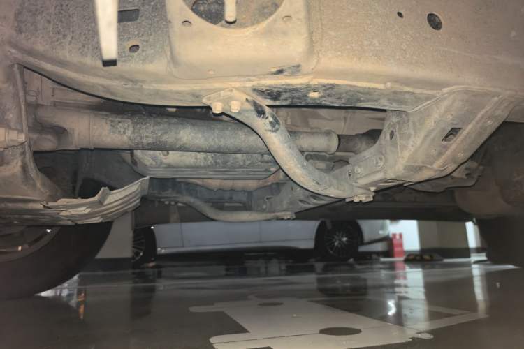 Used Toyota Prado 2014 2700 TX 7-Seater Middle East Version Chassis Front Left