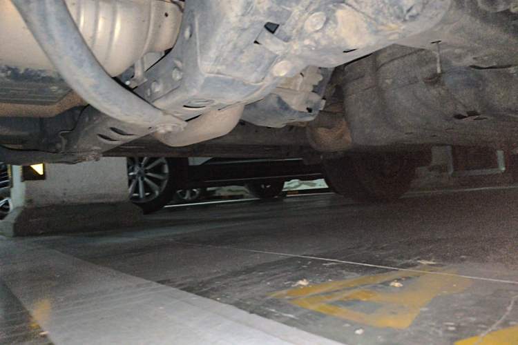 Used Toyota Prado 2014 4.0L Automatic VX NAVI Chassis Front Left