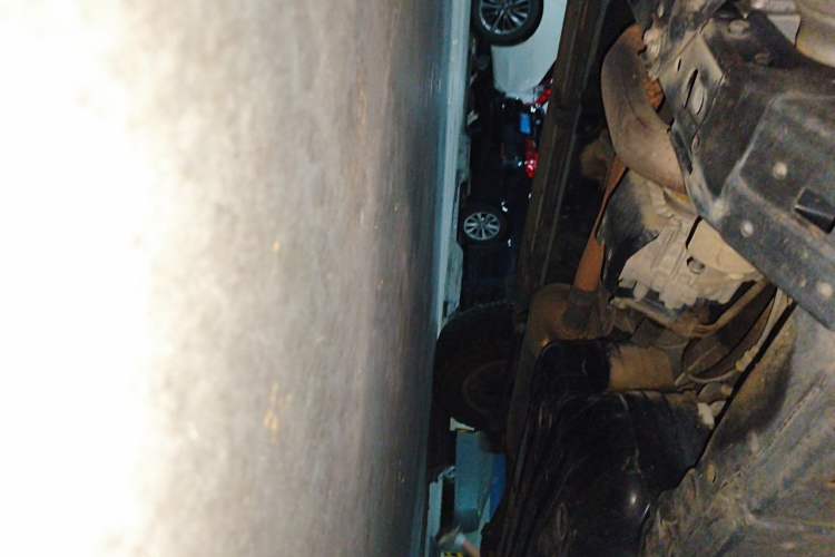 Used Toyota Prado 2014 4.0L Automatic TX-L Chassis Front Left
