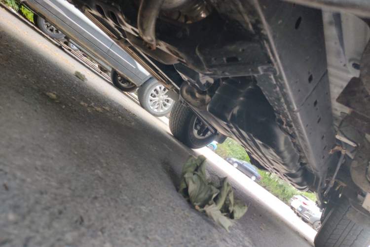 Used Toyota Prado 2014 4.0L Automatic TX-L NAVI Chassis Front Left