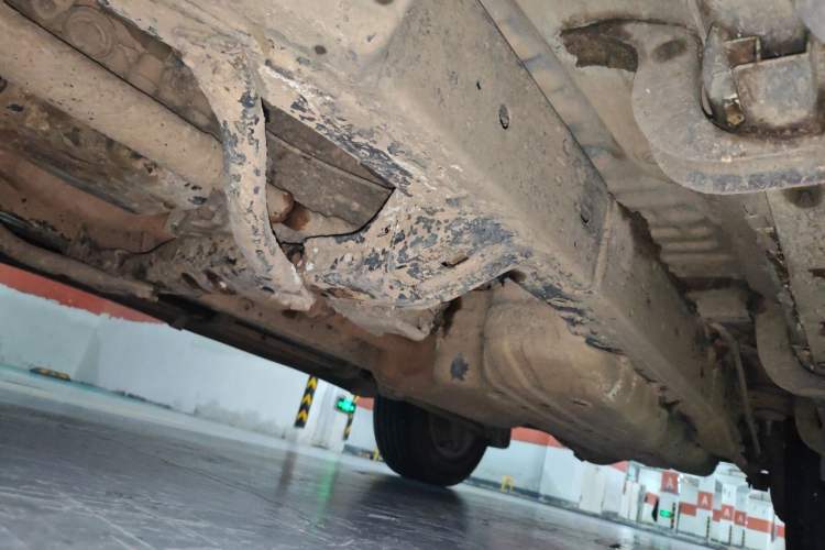 Used Toyota Prado 2014 2700 TX 7-Seater Middle East Version Chassis Front Left