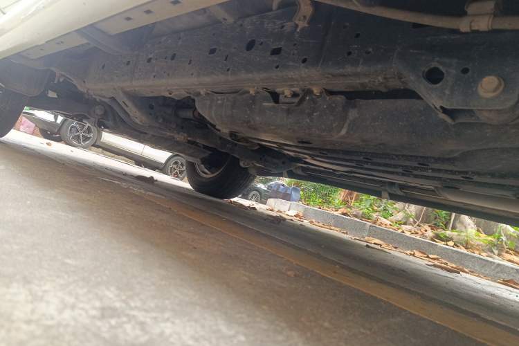 Used Toyota Prado 2014 2.7L Automatic Standard Edition Chassis Front Left