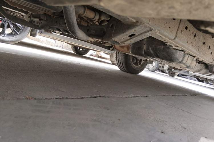 Used Toyota Prado 2014 2700 TX 7-Seater Middle East Version Chassis Front Left