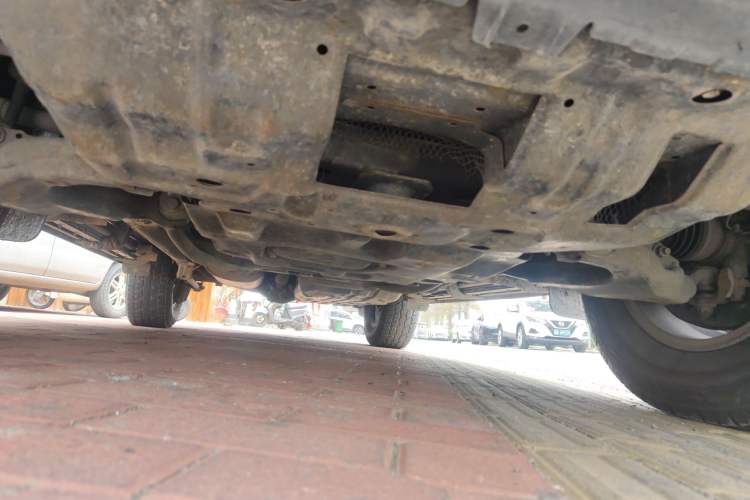 Used Toyota Prado 2014 4.0L Automatic TX-L NAVI Chassis Front