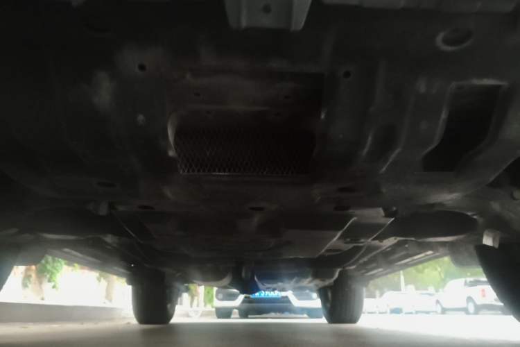 Used Toyota Prado 2014 4.0L Automatic TX-L Chassis Front