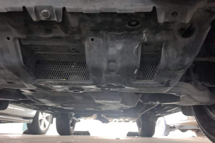 Used Toyota Prado 2014 4.0L Automatic TX-L Chassis Front