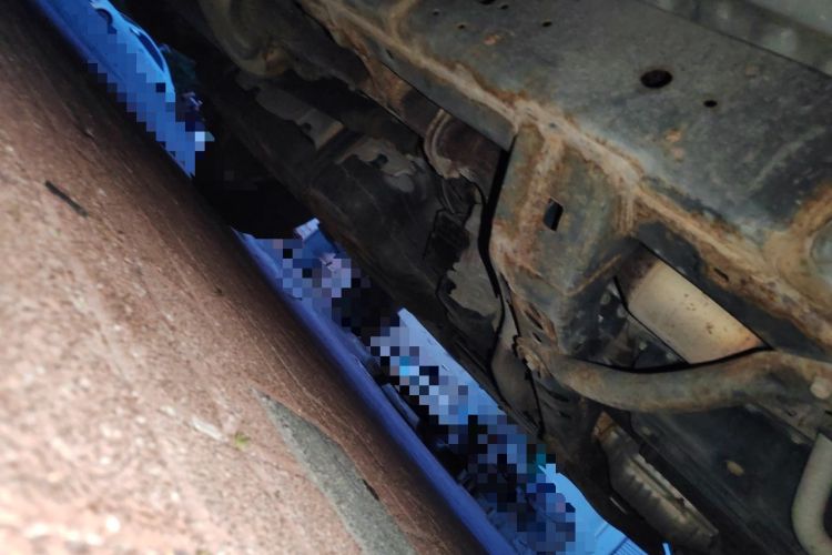 Used Toyota Prado 2014 4.0L Automatic TX-L Chassis Front Right