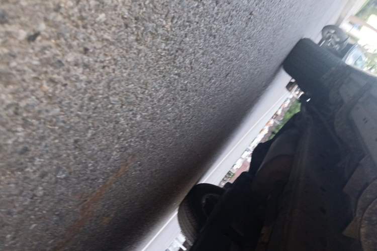 Used Toyota Prado 2014 4.0L Automatic TX-L Chassis Front Right