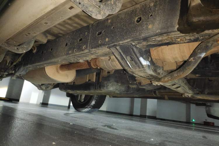 Used Toyota Prado 2014 2.7L Middle East Version Parallel Import Chassis Front Right