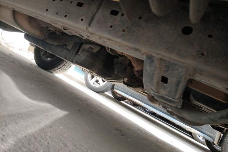 Used Toyota Prado 2014 4.0L Automatic TX-L Chassis Front Right