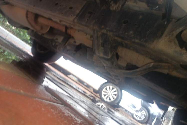 Used Toyota Prado 2014 2.7L Automatic Standard Edition Chassis Front Right