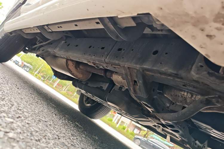 Used Toyota Prado 2014 2.7L Middle East Version Parallel Import Chassis Front Right