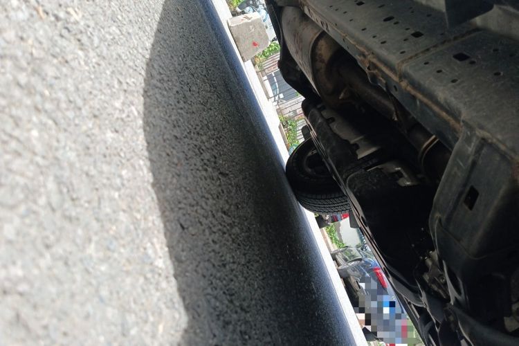 Used Toyota Prado 2014 4.0L Automatic TX-L Chassis Front Right