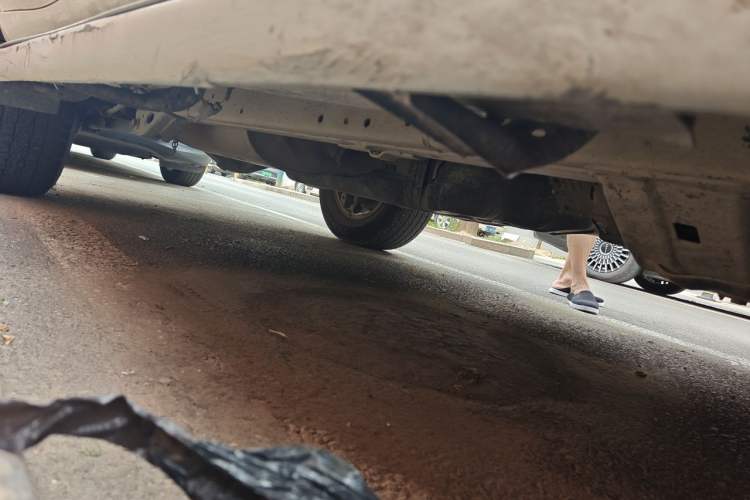 Used Toyota Prado 2014 4.0L Automatic TX-L Chassis Front Right