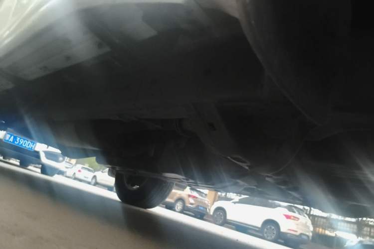 Used Toyota Prado 2014 4.0L Automatic TX-L Chassis Front Right
