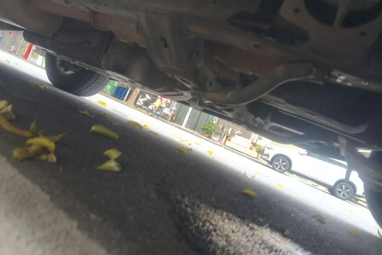 Used Toyota Prado 2014 2.7L Automatic Luxury Edition Chassis Front Right