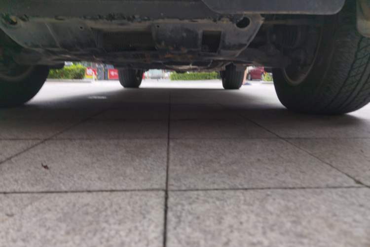 Used Toyota Prado 2014 4.0L Automatic TX-L NAVI Chassis Front