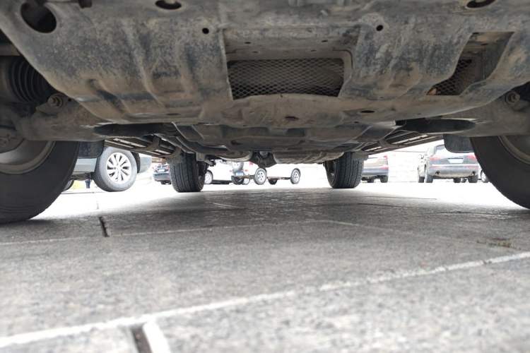 Used Toyota Prado 2014 4.0L Low-Power Version Middle East Edition Chassis Front