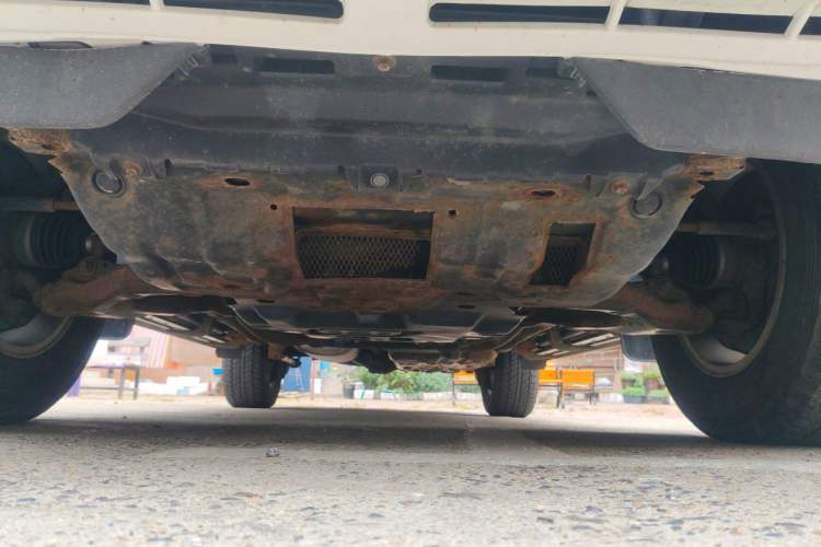 Used Toyota Prado 2014 4.0L Automatic TX-L NAVI Chassis Front