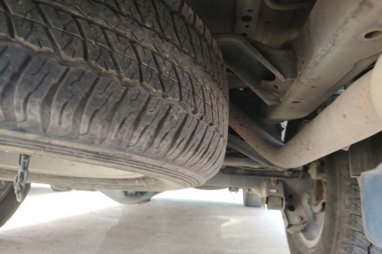 Used Toyota Prado 2014 4.0L Automatic TX-L Chassis Rear
