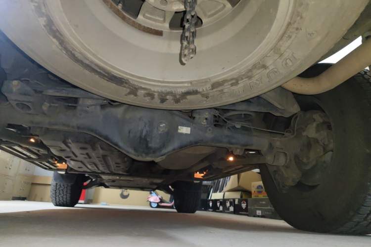Used Toyota Prado 2014 4.0L Automatic TX-L Chassis Rear