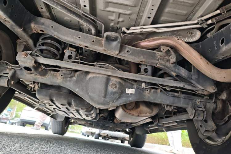 Used Toyota Prado 2014 2.7L Middle East Version Parallel Import Chassis Rear