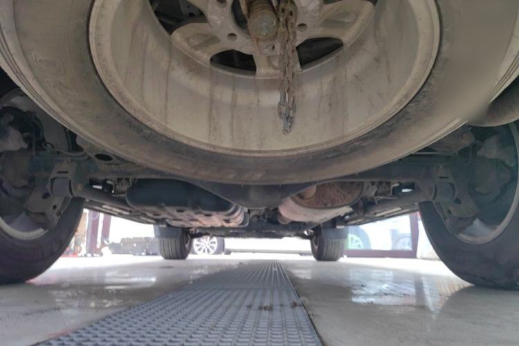 Used Toyota Prado 2014 2.7L Middle East Version Parallel Import Chassis Rear