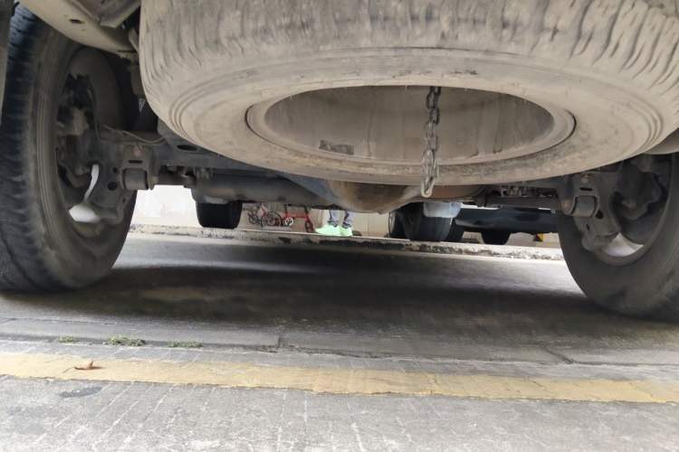 Used Toyota Prado 2014 4.0L Automatic TX-L Chassis Rear