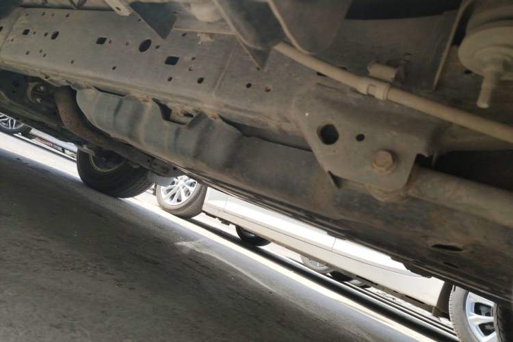 Used Toyota Prado 2014 4.0L Automatic TX-L Chassis Rear Left