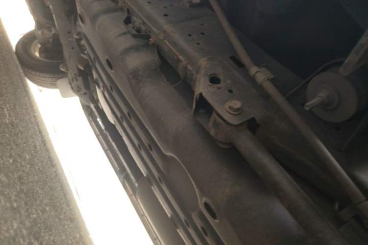 Used Toyota Prado 2014 2.7L Automatic Standard Edition Chassis Rear Left
