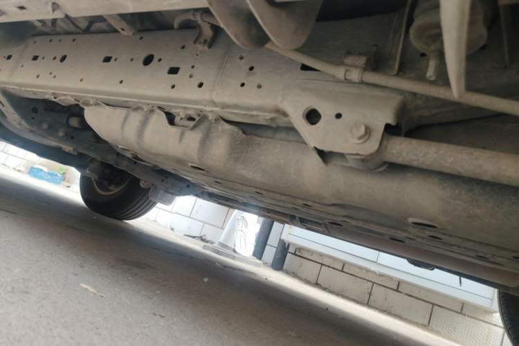 Used Toyota Prado 2014 2.7L Automatic Standard Edition Chassis Rear Left