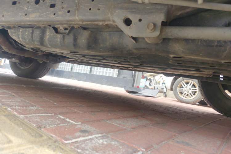 Used Toyota Prado 2014 4.0L Automatic TX-L NAVI Chassis Rear Left