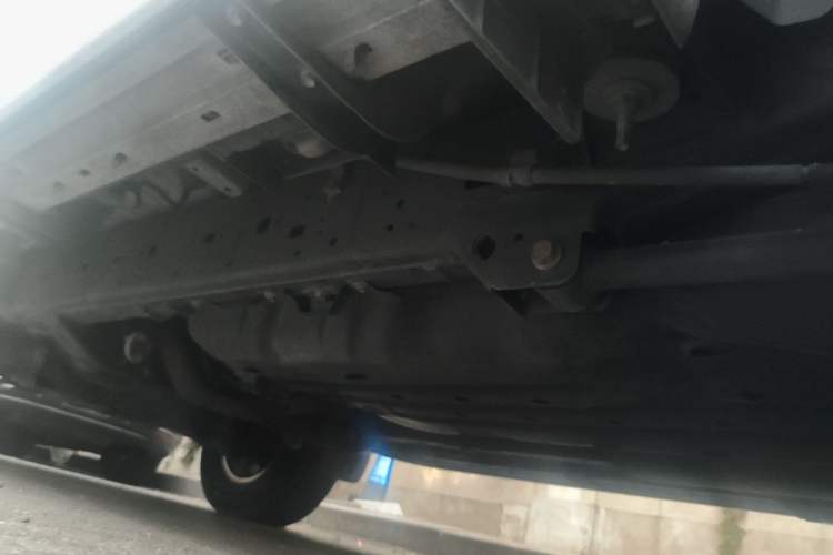 Used Toyota Prado 2014 4.0L Automatic TX-L Chassis Rear Left