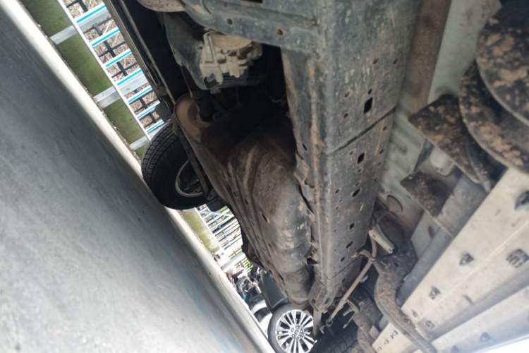 Used Toyota Prado 2014 4.0L Automatic TX-L Chassis Rear Left