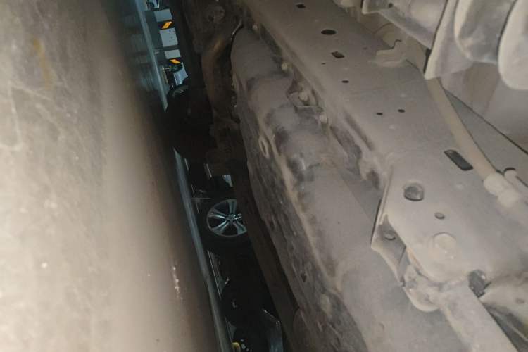Used Toyota Prado 2014 4.0L Automatic TX-L NAVI Chassis Rear Left
