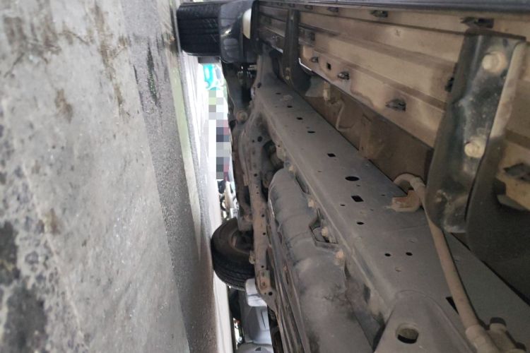 Used Toyota Prado 2014 2.7L Manual Transmission Chassis Rear Left