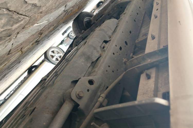 Used Toyota Prado  Chassis Rear Left