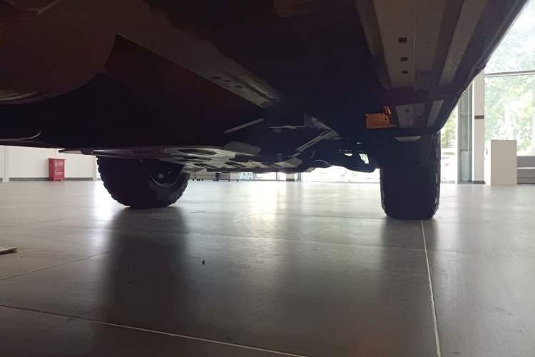Used Toyota Prado 2014 4.0L Automatic TX-L NAVI Chassis Rear Right