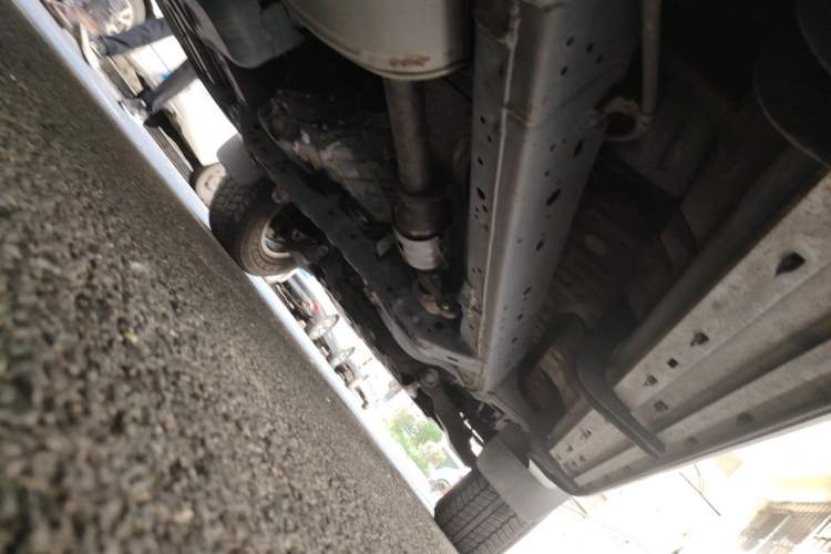 Used Toyota Prado 2014 2.7L Automatic Standard Edition Chassis Rear Right