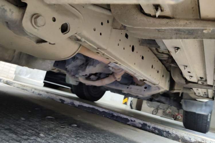 Used Toyota Prado 2014 4.0L Automatic TX-L Chassis Rear Right