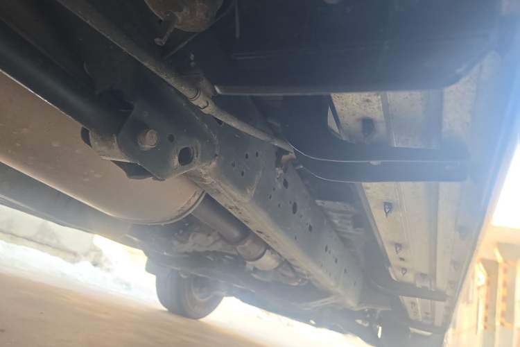 Used Toyota Prado 2014 2.7L Automatic Standard Edition Chassis Rear Right