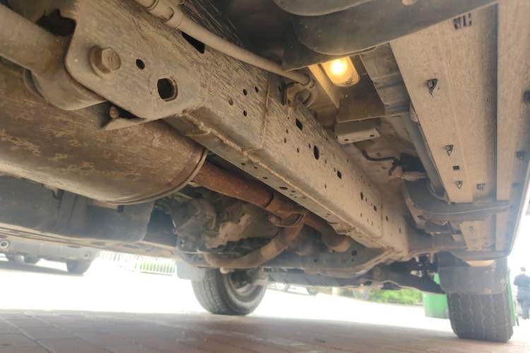 Used Toyota Prado 2014 4.0L Automatic TX-L NAVI Chassis Rear Right