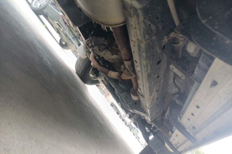 Used Toyota Prado 2014 4.0L Automatic TX-L Chassis Rear Right