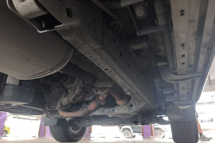 Used Toyota Prado 2014 4.0L Automatic TX-L Chassis Rear Right