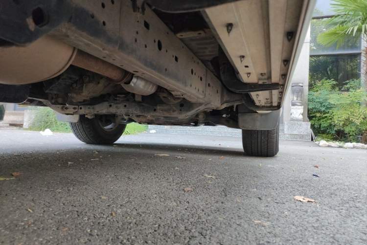 Used Toyota Prado 2014 2.7L Automatic Standard Edition Chassis Rear Right