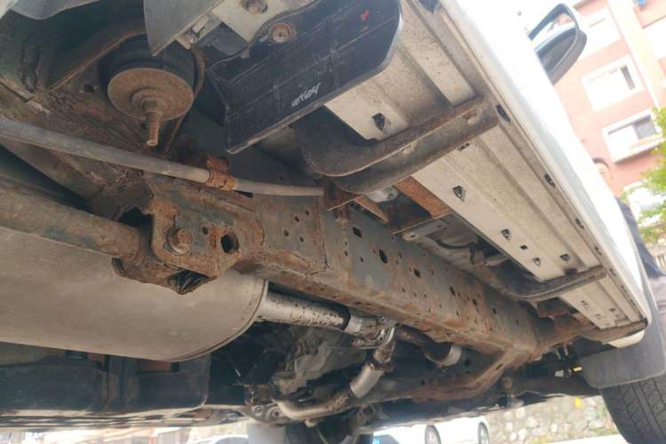 Used Toyota Prado 2014 4.0L Automatic TX-L NAVI Chassis Rear Right