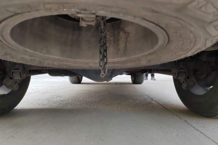 Used Toyota Prado 2014 4.0L Automatic TX-L Chassis Rear